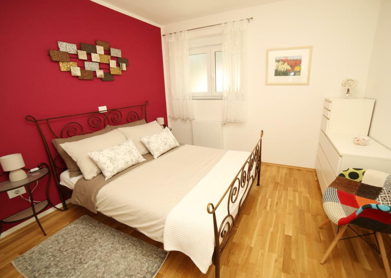 Apartman Nebo Пула Екстер'єр фото