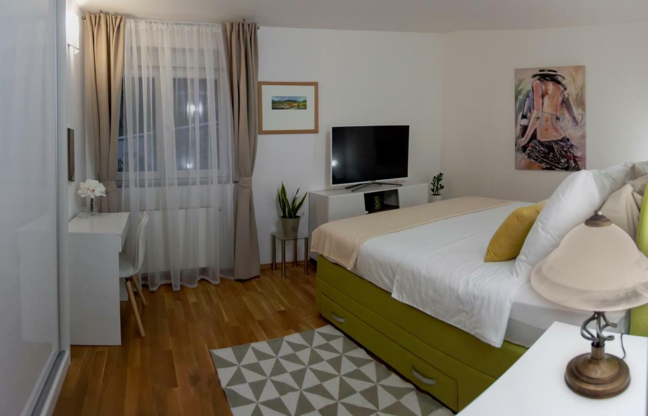 Apartman Nebo Пула Екстер'єр фото