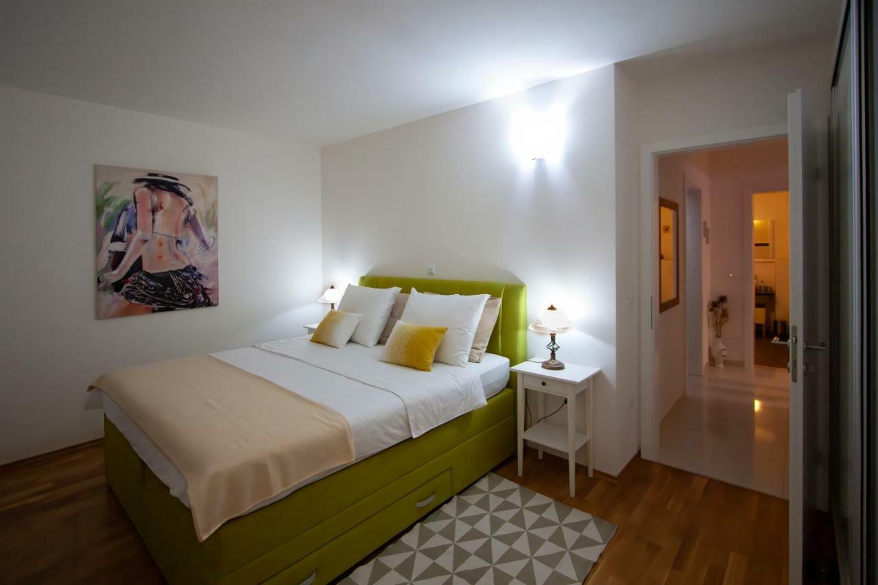 Apartman Nebo Пула Екстер'єр фото